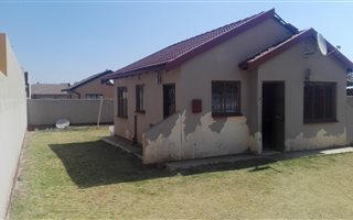 2 Bedroom House in Eastfield
