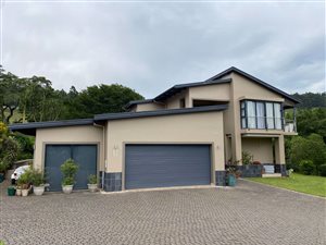 4 Bed House in Victoria Country Club Estate