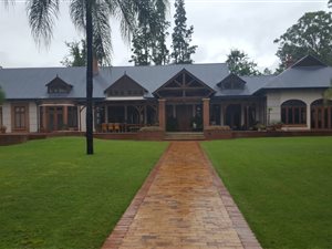 4 Bed House in Equestria