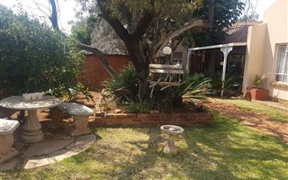3 Bedroom House in Karen Park