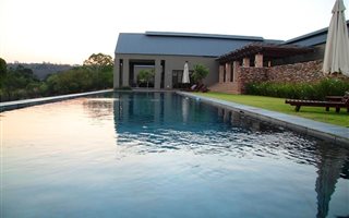 971 m² Land available in Riverside Park
