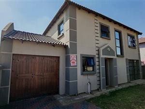5 Bed House in Rosslyn