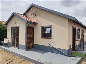 3 Bed House in Roodewal and surrounds