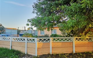 3 Bedroom House in Bishop Lavis