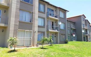 3 Bedroom Townhouse in Westdene