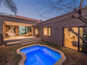 3 Bed House in Cedar Lakes