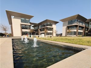 433 m² Office Space in Parkhaven