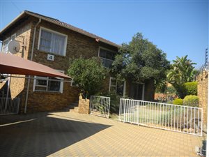 4 Bed House in Suideroord