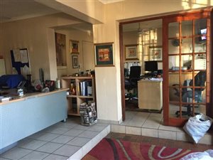 890 m² Commercial space in Boksburg Central
