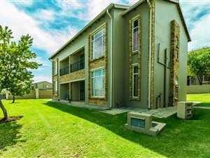 2 Bed Flat in Laser Park