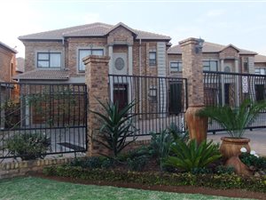 4 Bed Cluster in The Wilds
