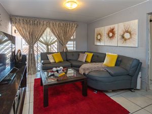 2 Bed Townhouse in Mondeor