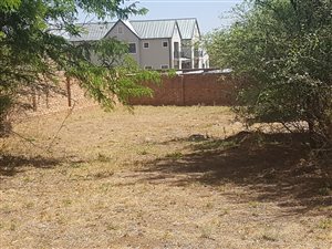 1000 m² Land available in Hazeldean (Silverlakes Surroundings)