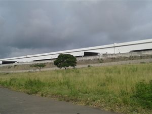 3000 m² Land available in Mkondeni