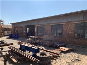 270 m² Industrial space in New State Area
