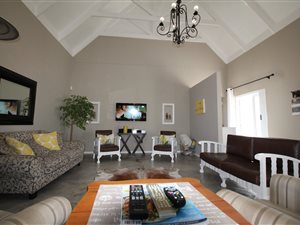 4 Bed House in Jacobsbaai