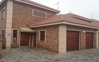 3 Bedroom Townhouse in Modder East