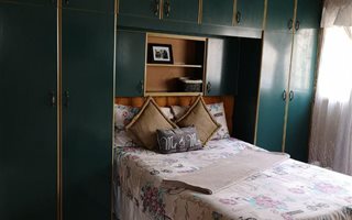 2 Bedroom Simplex in Forest Haven