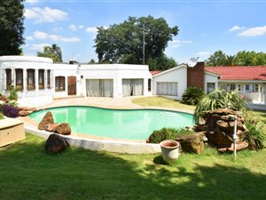 5 Bed House in Raumarais Park