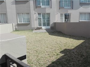 1 Bedroom Apartment in Klippoortje