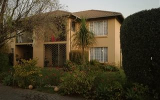 2 Bedroom Apartment in Moreleta Park