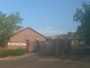 2 Bed Apartment in The Reeds