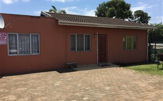 4 Bedroom House in Stanmore