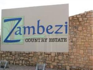 1100 m² Land available in Zambezi Country Estate