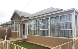 2 Bedroom Simplex in Krugersdorp West