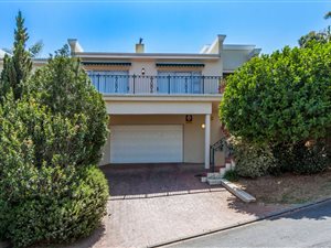 5 Bed House in La Sandra