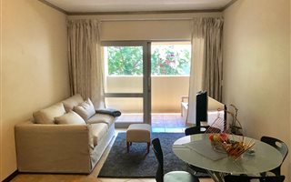 2 Bedroom Apartment in Bryanston