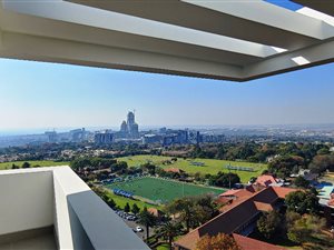 1762 m² Commercial space in Illovo
