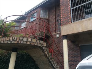 5 Bed House in Silverglen