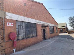 258 m² Industrial space in New State Area