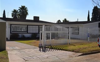 3 Bedroom House in Cinderella