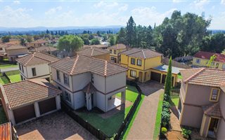 3 Bedroom Cluster in Albertsdal