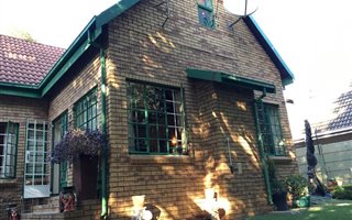 3 Bedroom House in Alphen Park