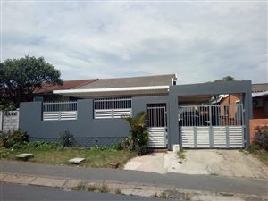 3 Bed House in Austerville