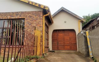 3 Bedroom House in Colts Hill