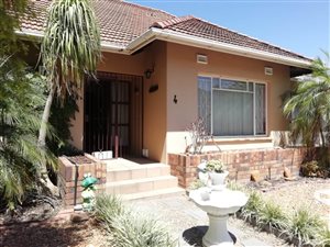 3 Bedroom House in Denneburg