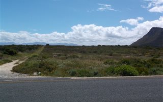 1.7 ha Land available in Klipfonteyn