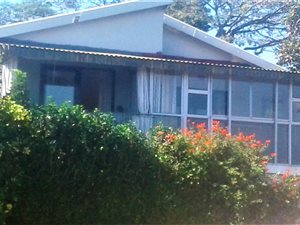 2 Bed Townhouse in Hibberdene