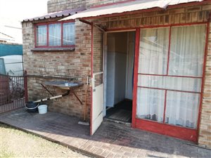 1 Bed Garden Cottage in Witfield
