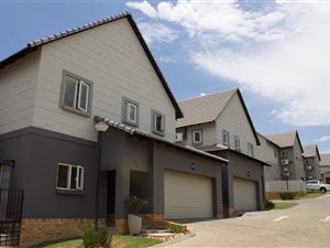 3 Bed House in Kyalami Hills