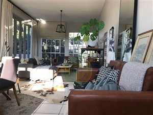 2 Bed House in Greenside