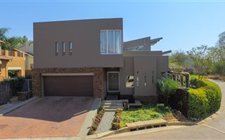 4 Bedroom House in Featherbrooke Estate
