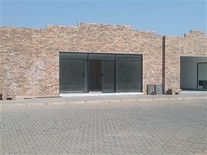 100 m² Commercial space in Melodie