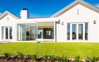 3 Bedroom House in Val de Vie