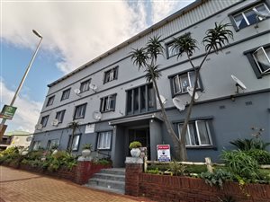2 Bed Flat in Warner Beach