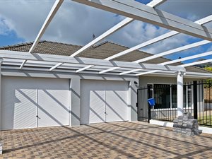 4 Bed House in Paarl Central West